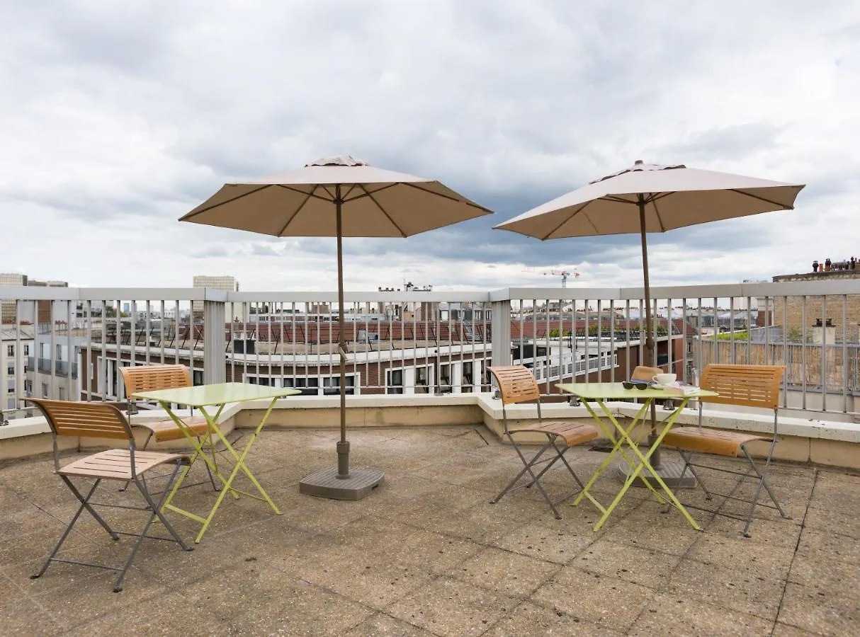 Hotel Le Richemont Paris 3*,