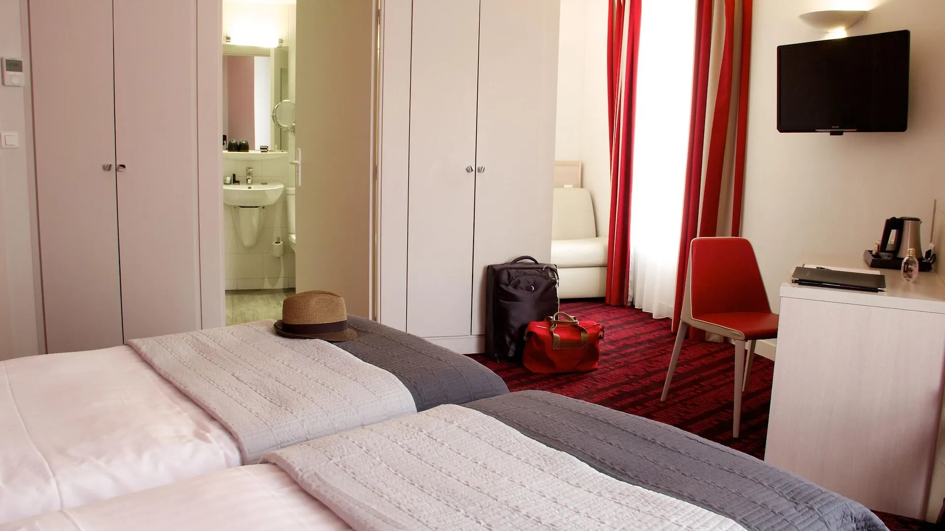 Hotel Le Richemont Paris
