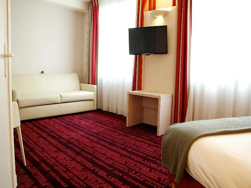 Hotel Le Richemont Paris