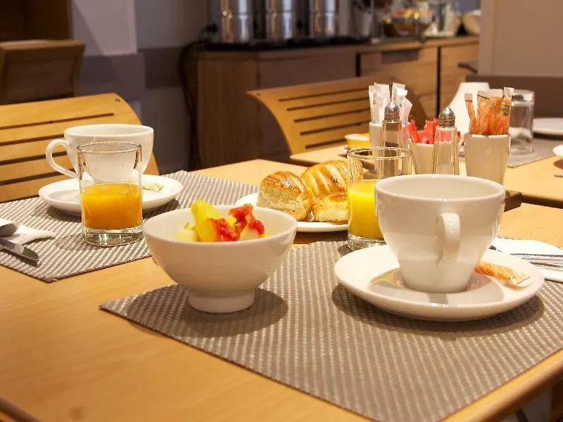 Hotel Le Richemont Paris 3*,