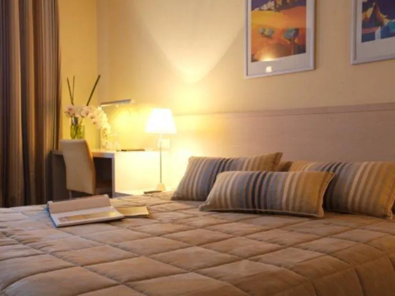 ***  Hotel Le Richemont Paris Frankrig