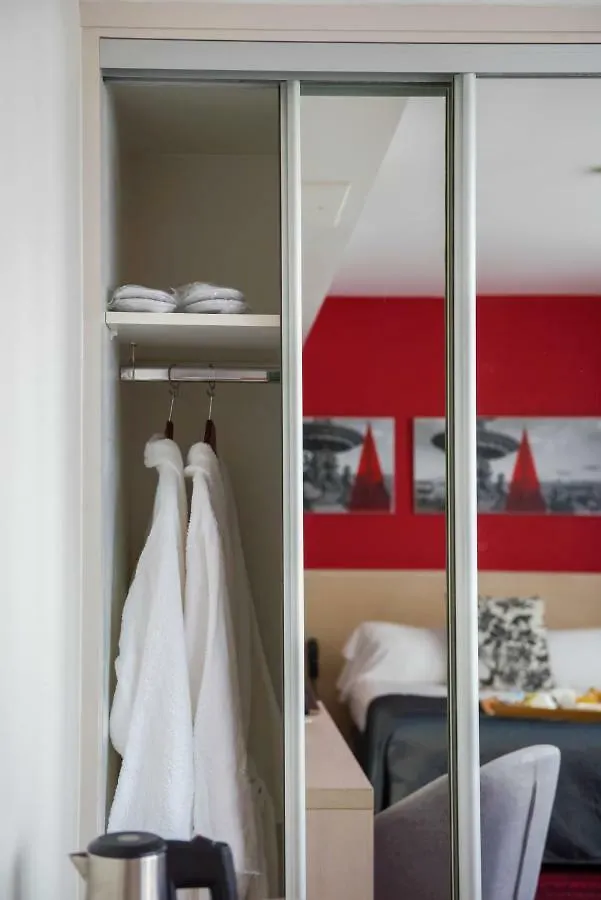 Hotel Le Richemont Paris